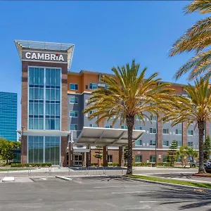 カンブリア Lax ホテル